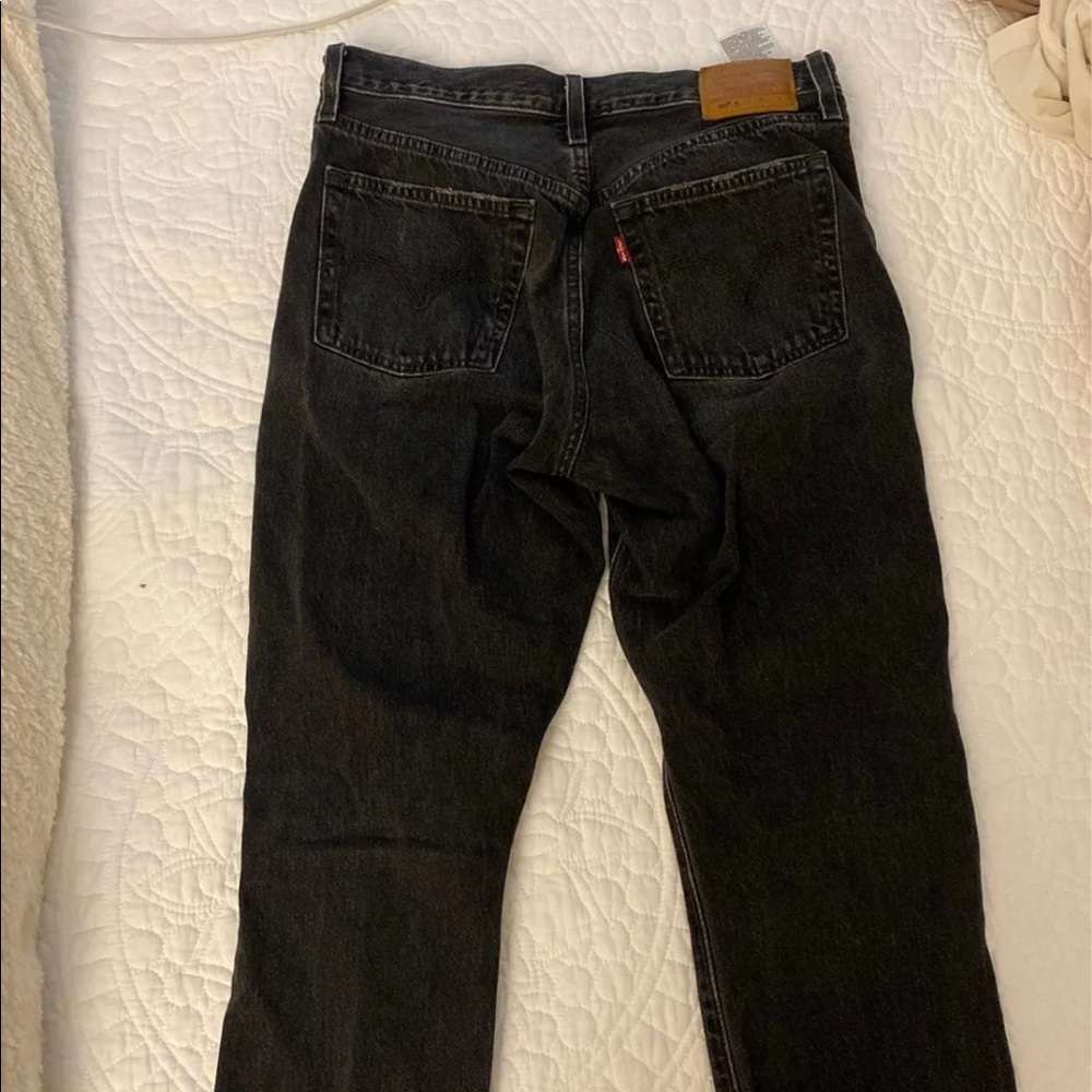 Levi’s - Picture 4 of 4